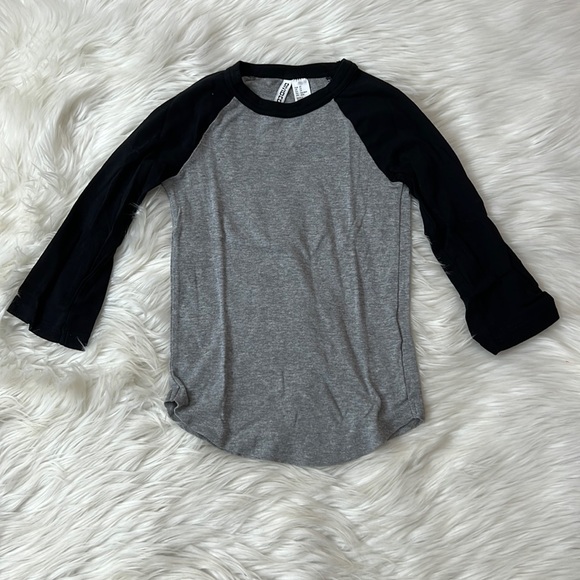 Divided Tops Hm Baseball Tee Xs Poshmark